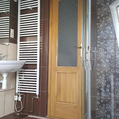 公寓 Balassi -with Terrace&bike Štúrovo